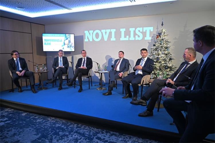 Slika /slike/foto 12_21/foto MIN-RI KONF-NL 20-12_21/nsl MIN-RI KONF-NL 20-12_21.jpg